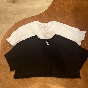 ALO Yoga Black and White Cropped Tees